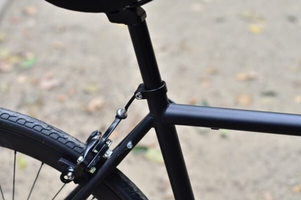 BICICLETA URBANA RTH UNO NEGRO - Imagen 5